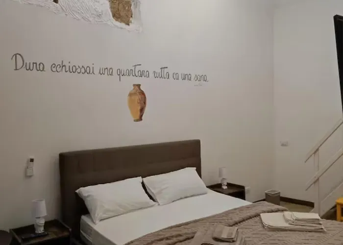 فندق مبيت وإفطار Quattru Cunti *